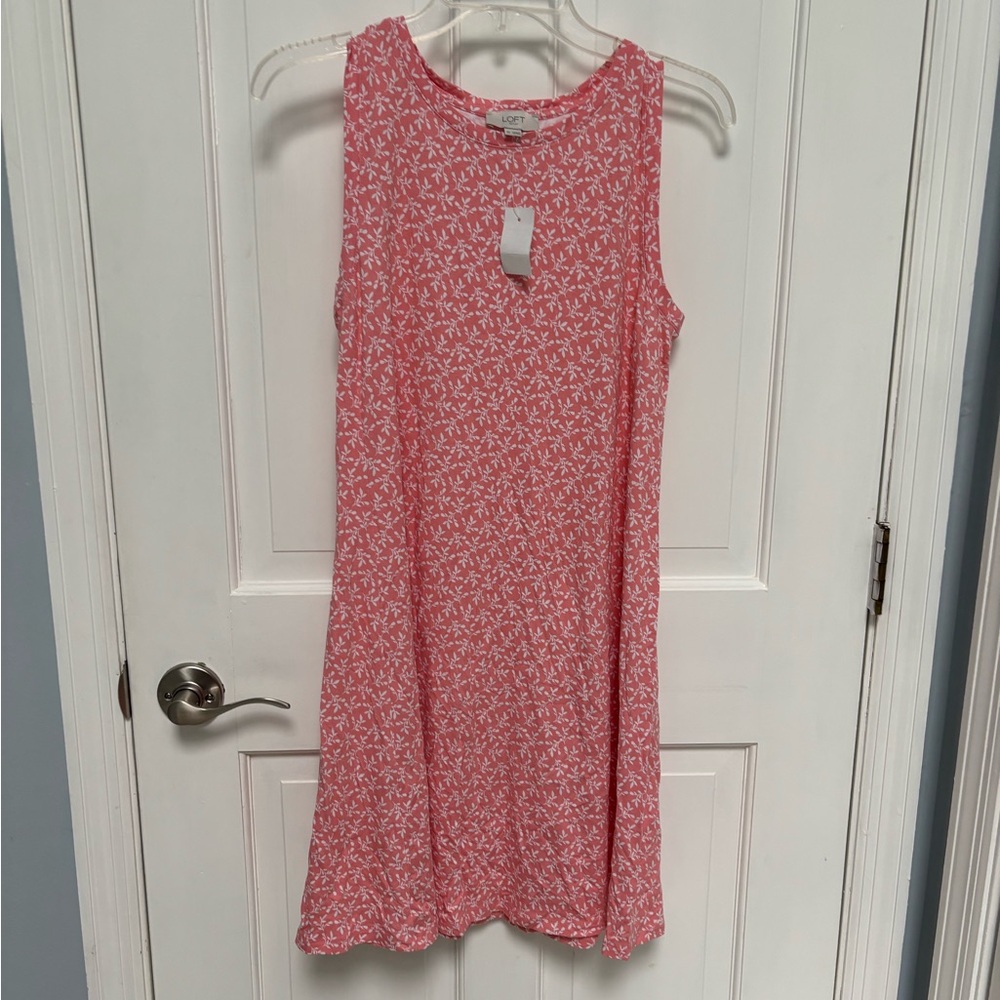LOFT Coral Sleeveless Leaf Print Top